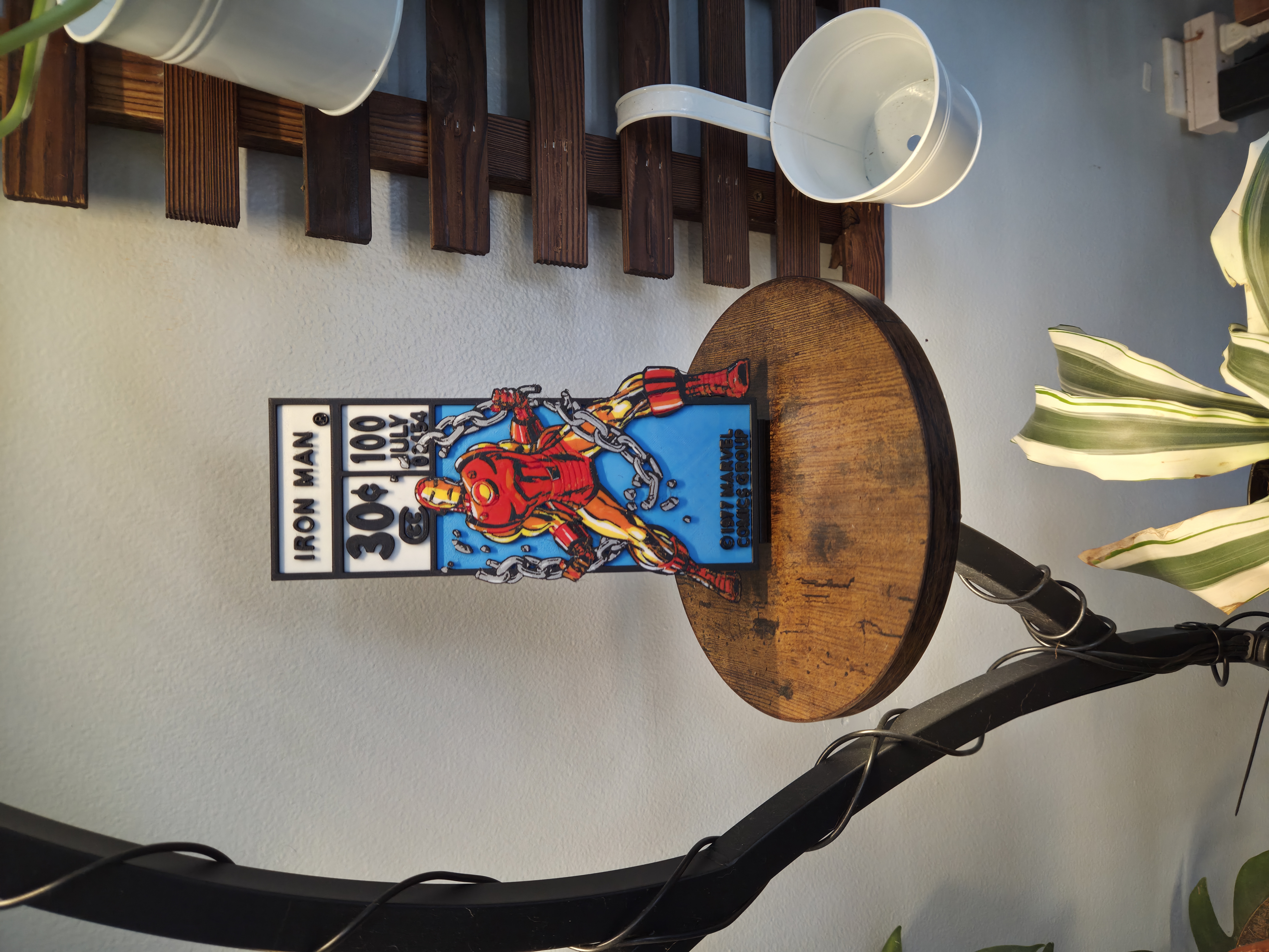 IM Chains far 3D Printed Iron Man #100 Comic Corner Box